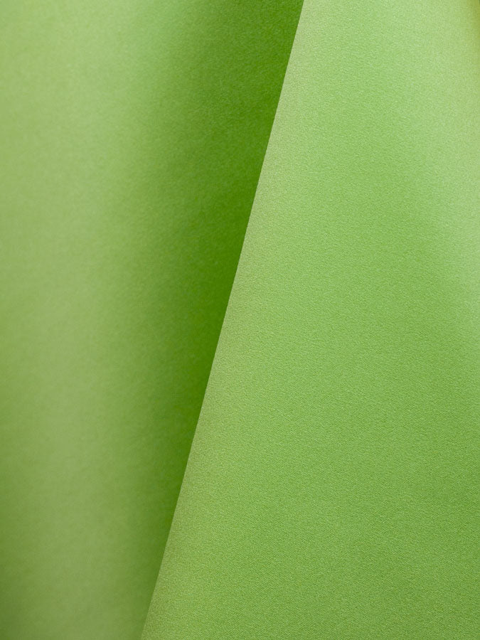Lamour Matte Satin — Apple
